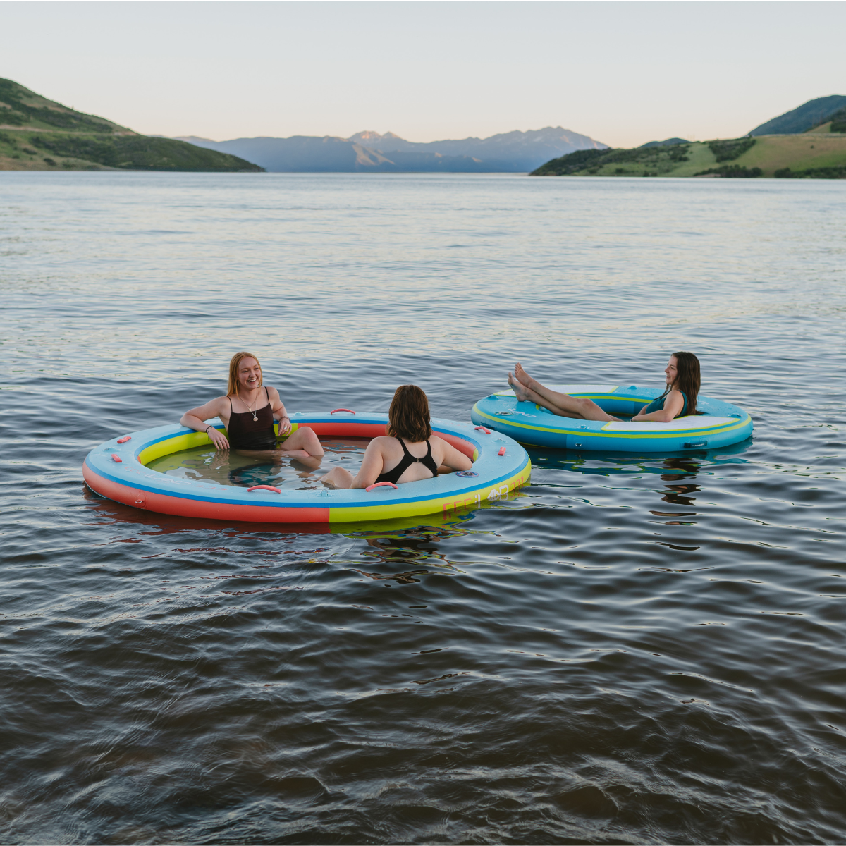 iROCKER iLAND® 6' Round Float