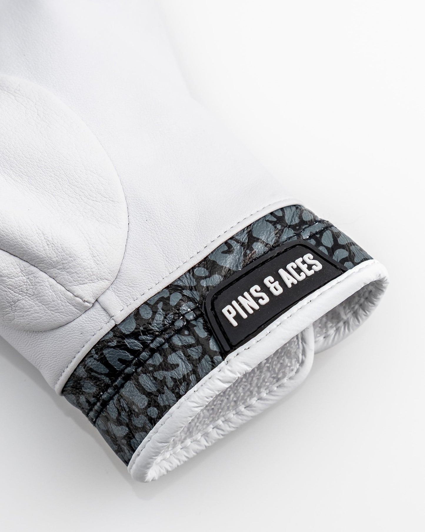 Pins and Aces Premium Tour Glove - Elephant Print