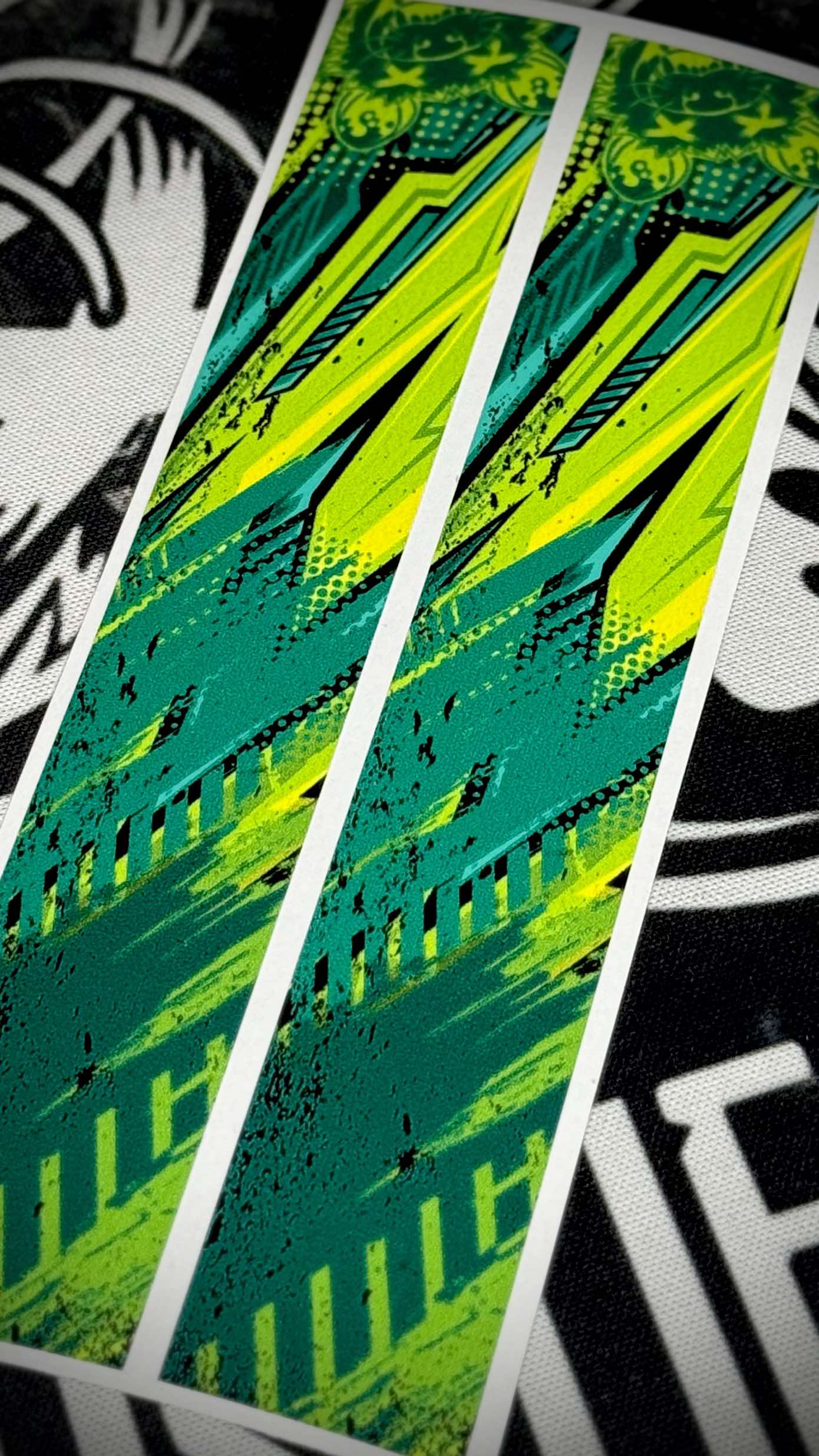 The Bowtique Comic Pop Arrow Wrap - 35