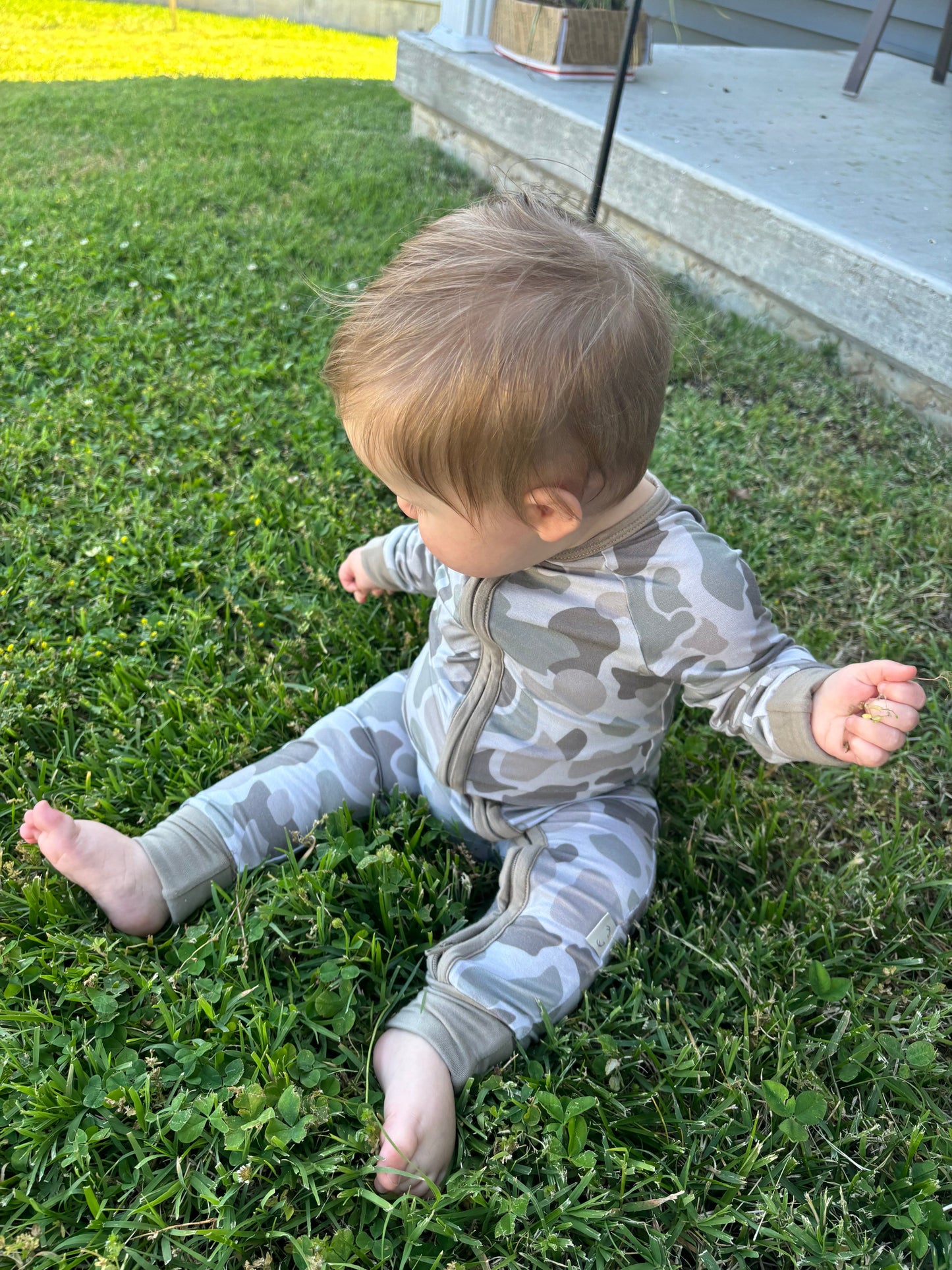 Bow Crew Apparel "Button Buck Camo" Baby Zippy