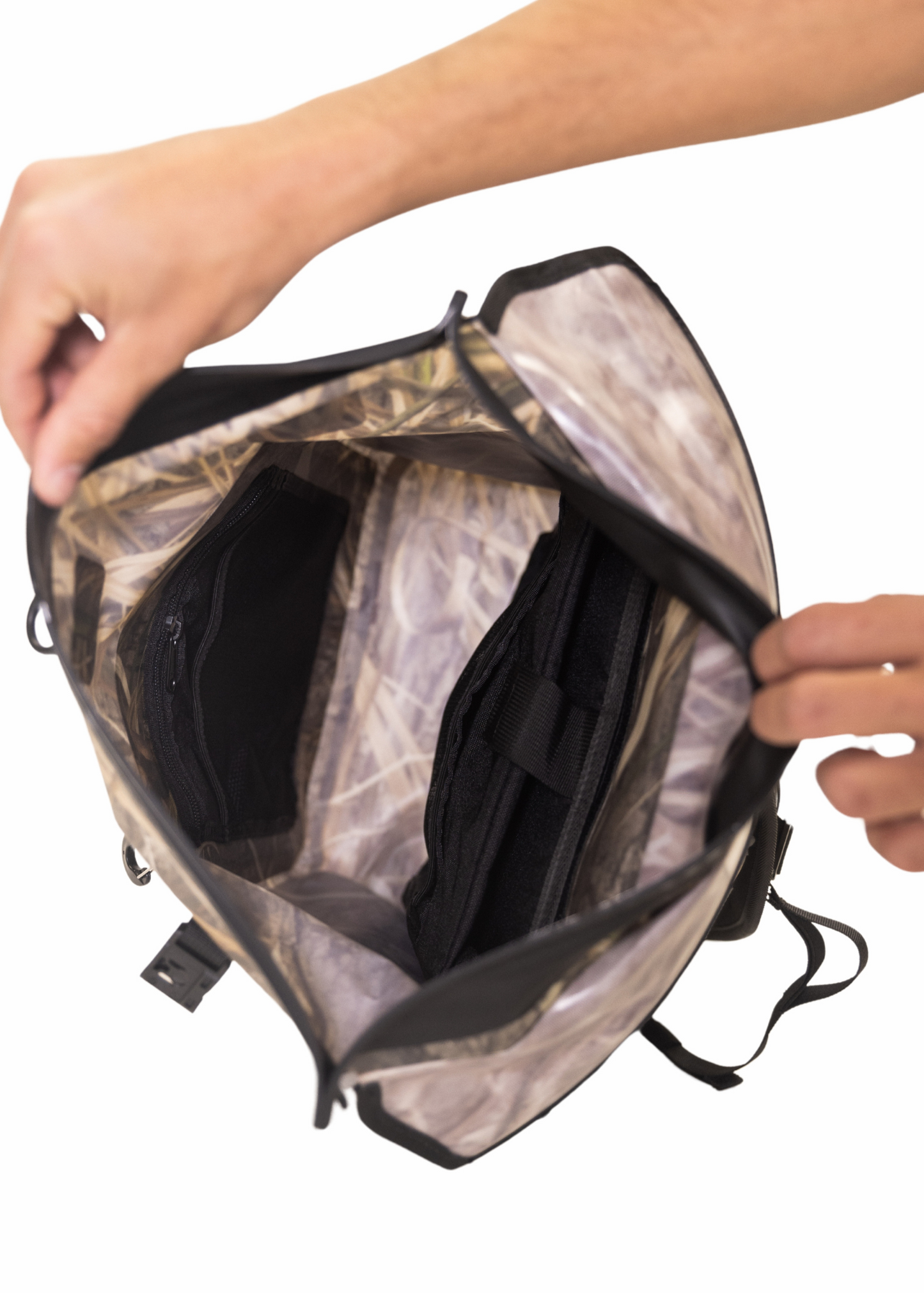 Dry Pocket Mossy Oak - 25-Liter, Auto-Sealing, Waterproof, Floating, Scent Proof Dry Bag