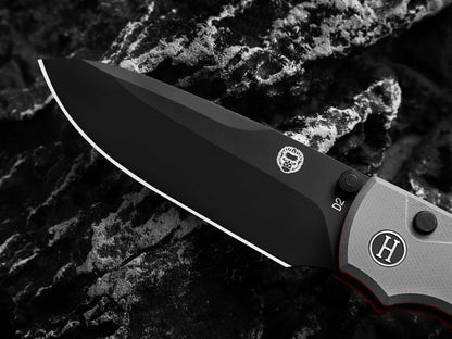 Holtzman's Gorilla Survival The Loyalist Folding Pocket Knife Giftset for Men and Women (Black and White)