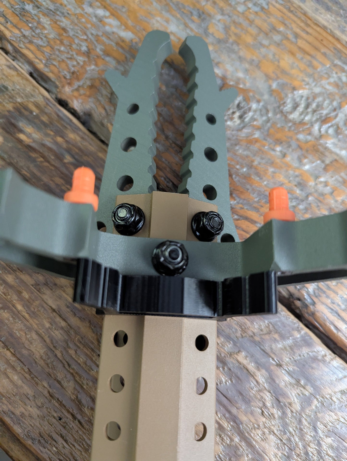 3D Hunting Solutions Tethrd Skeletor Stick Wranglers