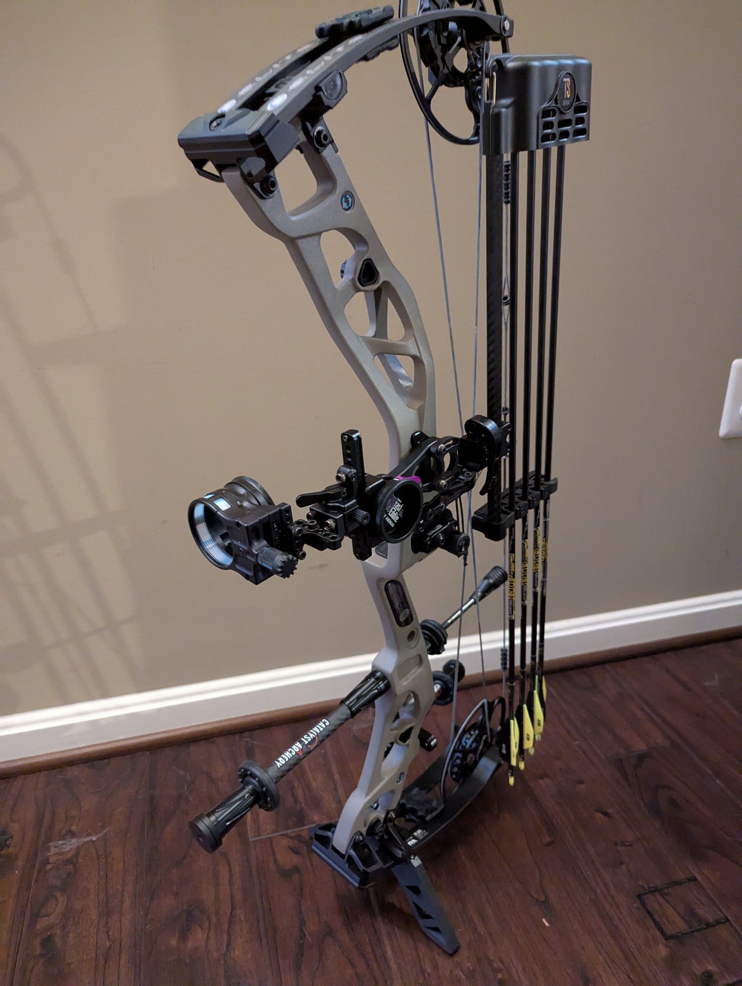 3D Hunting Solutions Split Limb Bow Stand