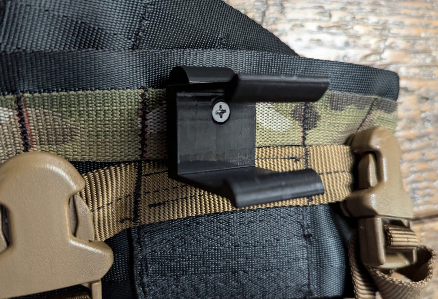 3D Hunting Solutions Climbing Stick Molle Caddy for 1" Square Tubing