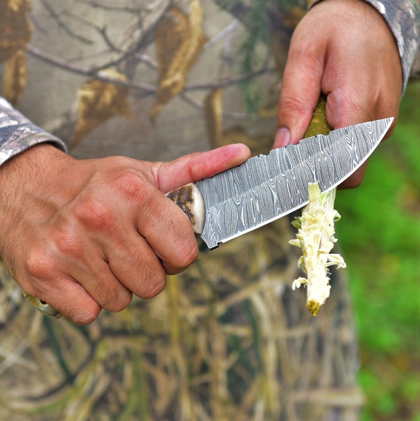 Texan Knives Custom Handmade Damascus Steel Skinner Knife with Sheep Horn Handle – 4.5" Blade