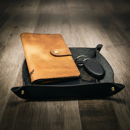 Bull Sheath Leather Valet Tray