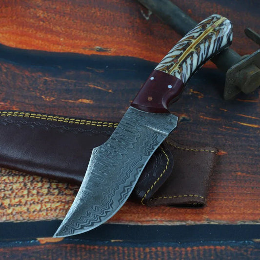 Texan Knives Best Knives for Hunting – 8.5" Damascus Steel Blade with Pine Cone Resin Handle & Leather Sheath