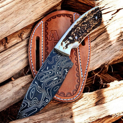 Frontier Cowboy Gear Custom Handmade Damascus Steel Knife with Leather Sheath