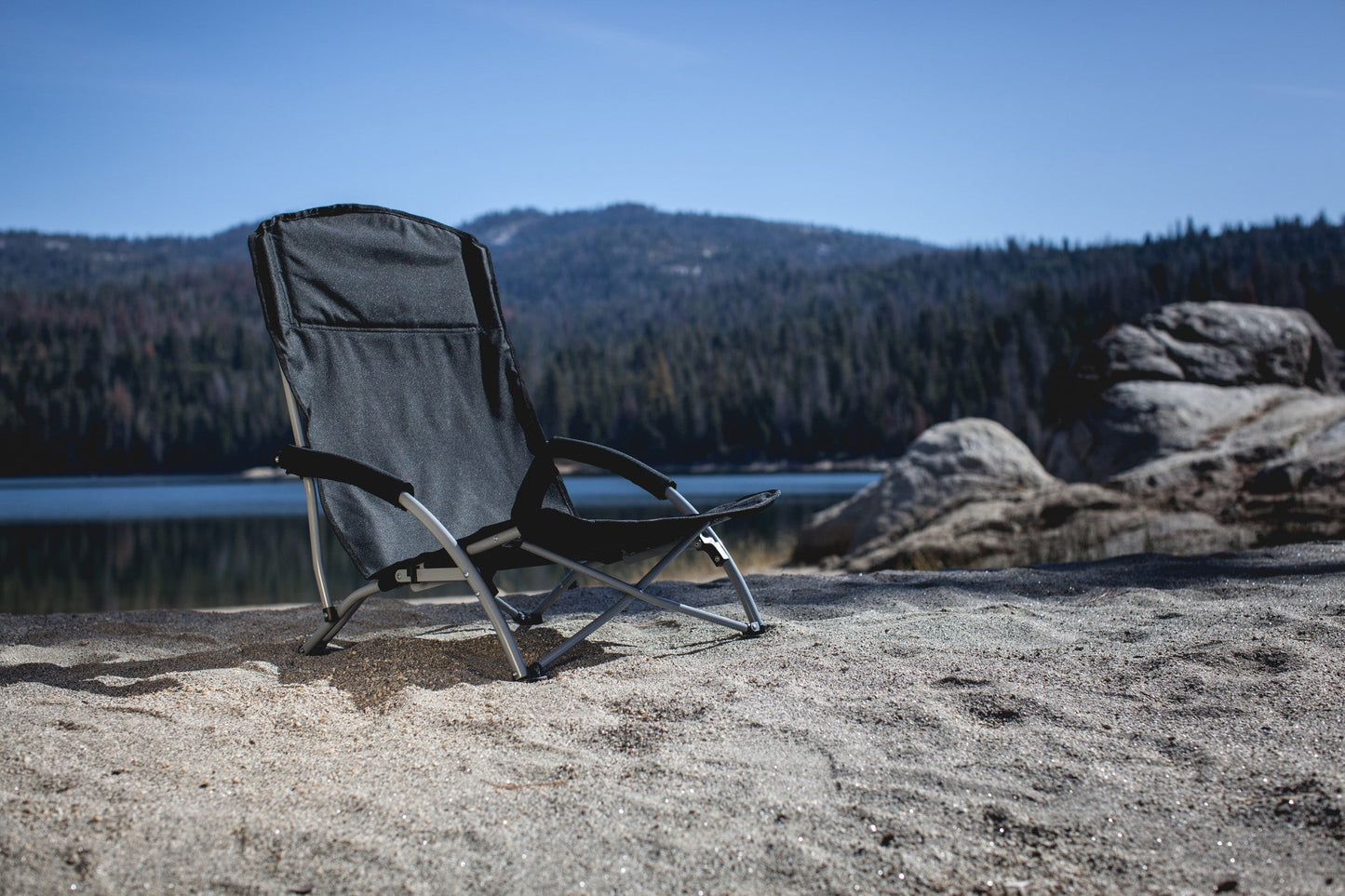 Picnic Time Tranquility Beach Chair with Carry Bag