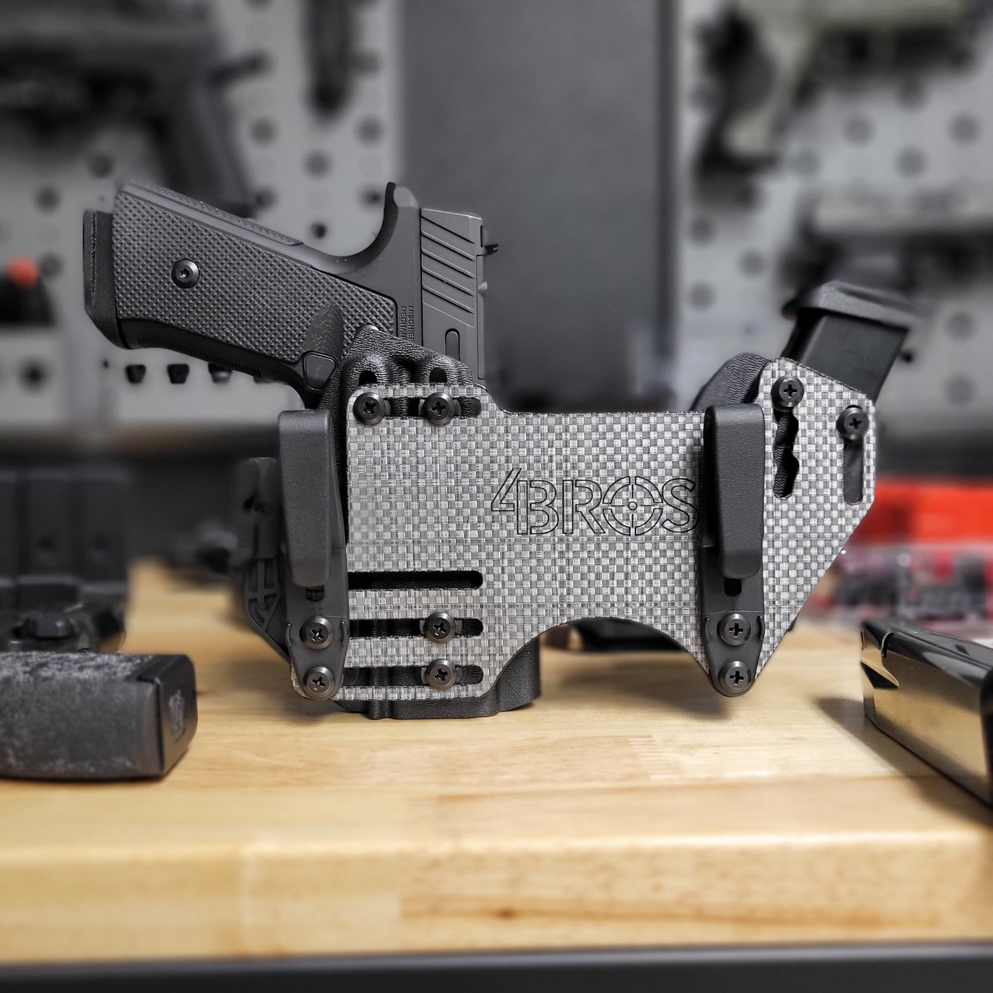 Four Brothers DadBod SubCompact Appendix Rig