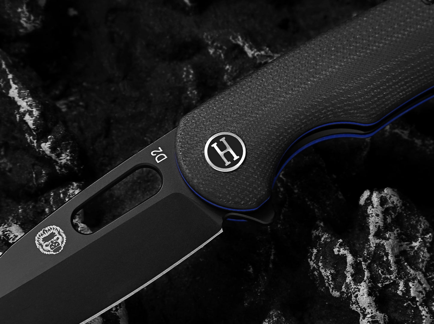 Holtzman's Gorilla Survival The Venture Point Folding Pocket Knife Giftset for Men and Women (Black and Blue)
