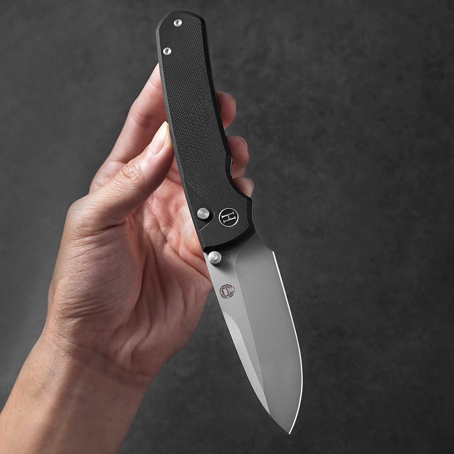 Holtzman's Gorilla Survival The Loyalist Folding Pocket Knife Giftset for Men and Women (Sand and Black)