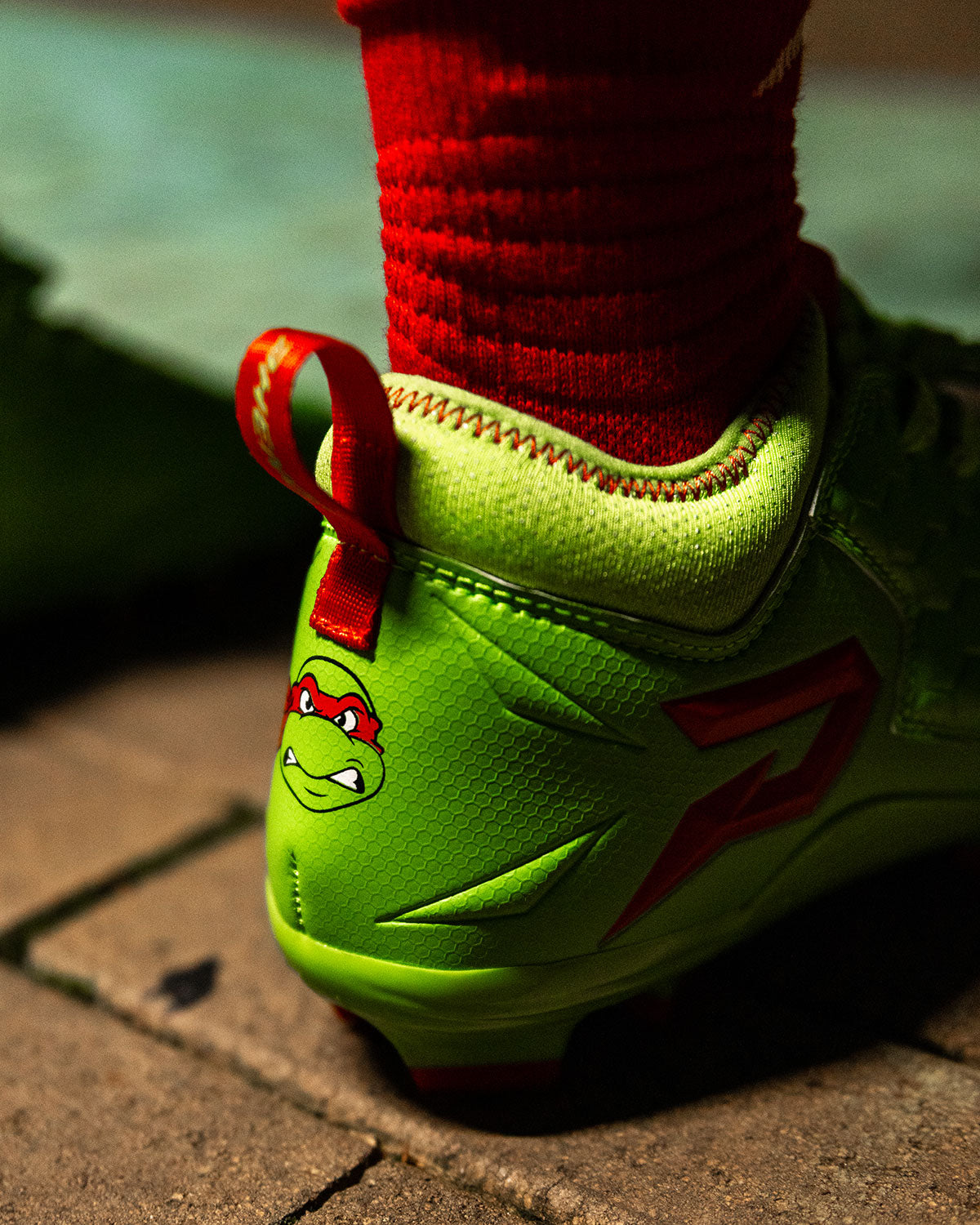 Phenom Elite Ninja Turtles: Raphael Football Cleats – Quantum Speed 2.0 by Phenom Elite