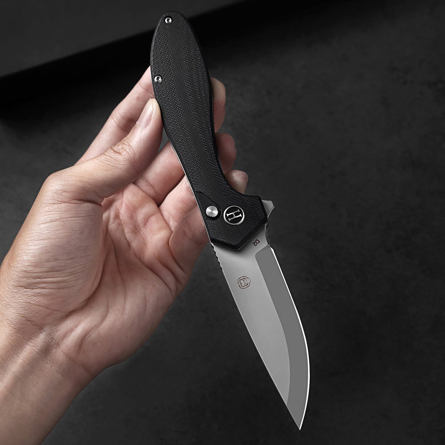 Holtzman's Gorilla Survival The Vector Folding Pocket Knife Giftset for Men and Women (Black and Silver)