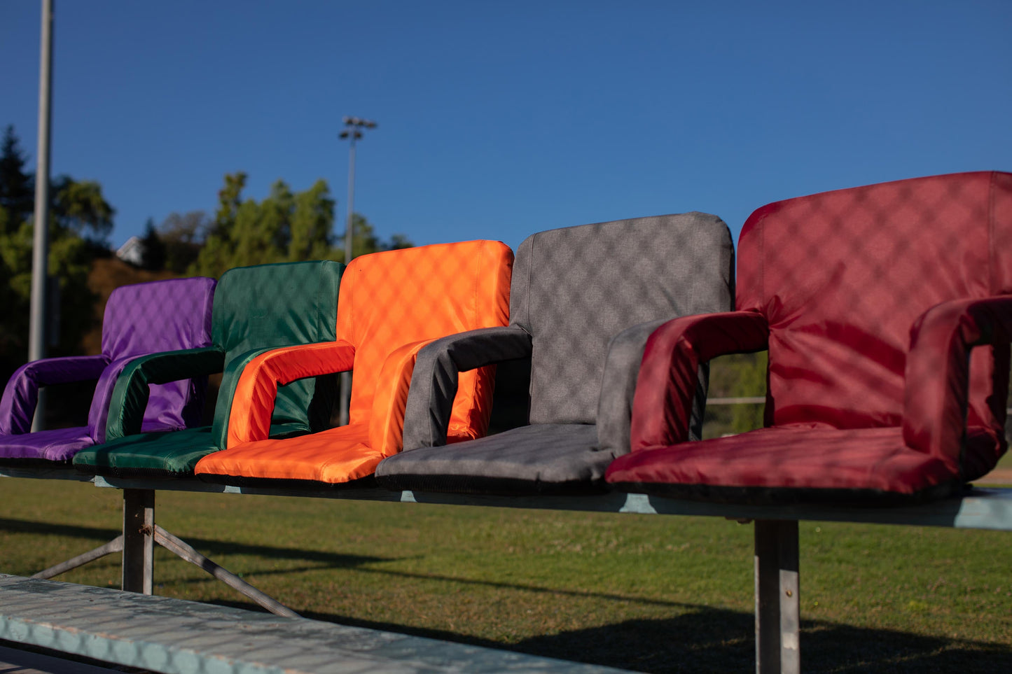 Picnic Time Ventura Portable Reclining Stadium Seat