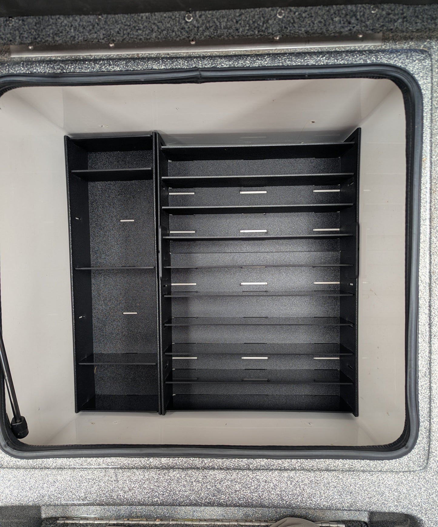 AMPD Marine NPDBLAZ0005 2022 BLAZER 650 PRO TOUR CENTER COMPARTMENT 1