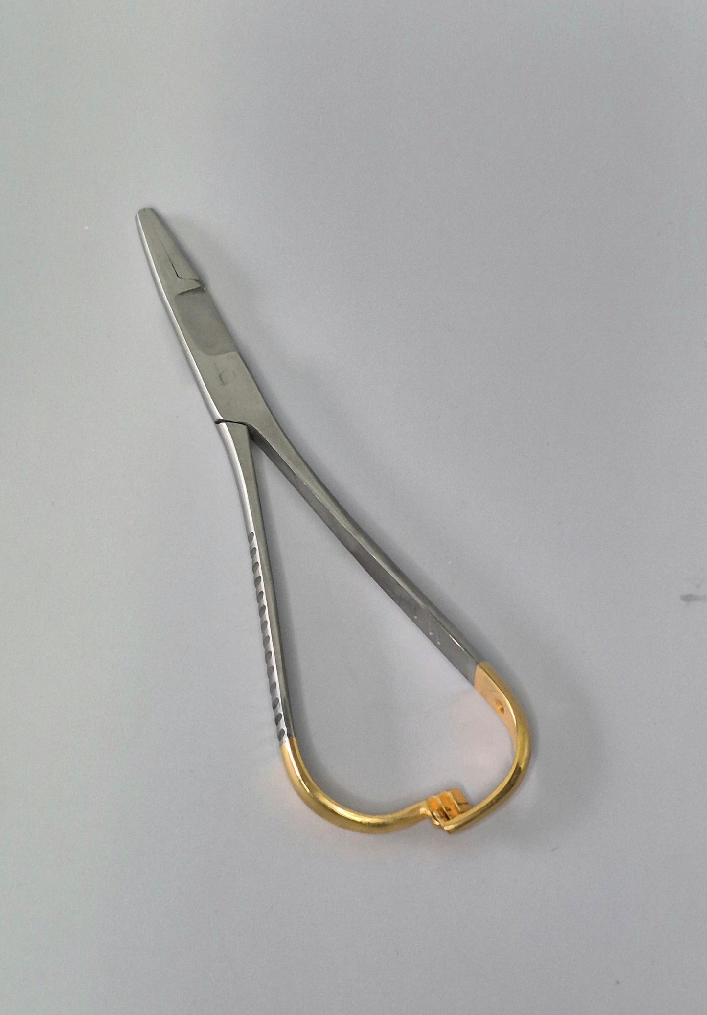 Tamsco Precision Tools Matheiu Olsen Needle Holder (Clamp with scissors) 5.5"