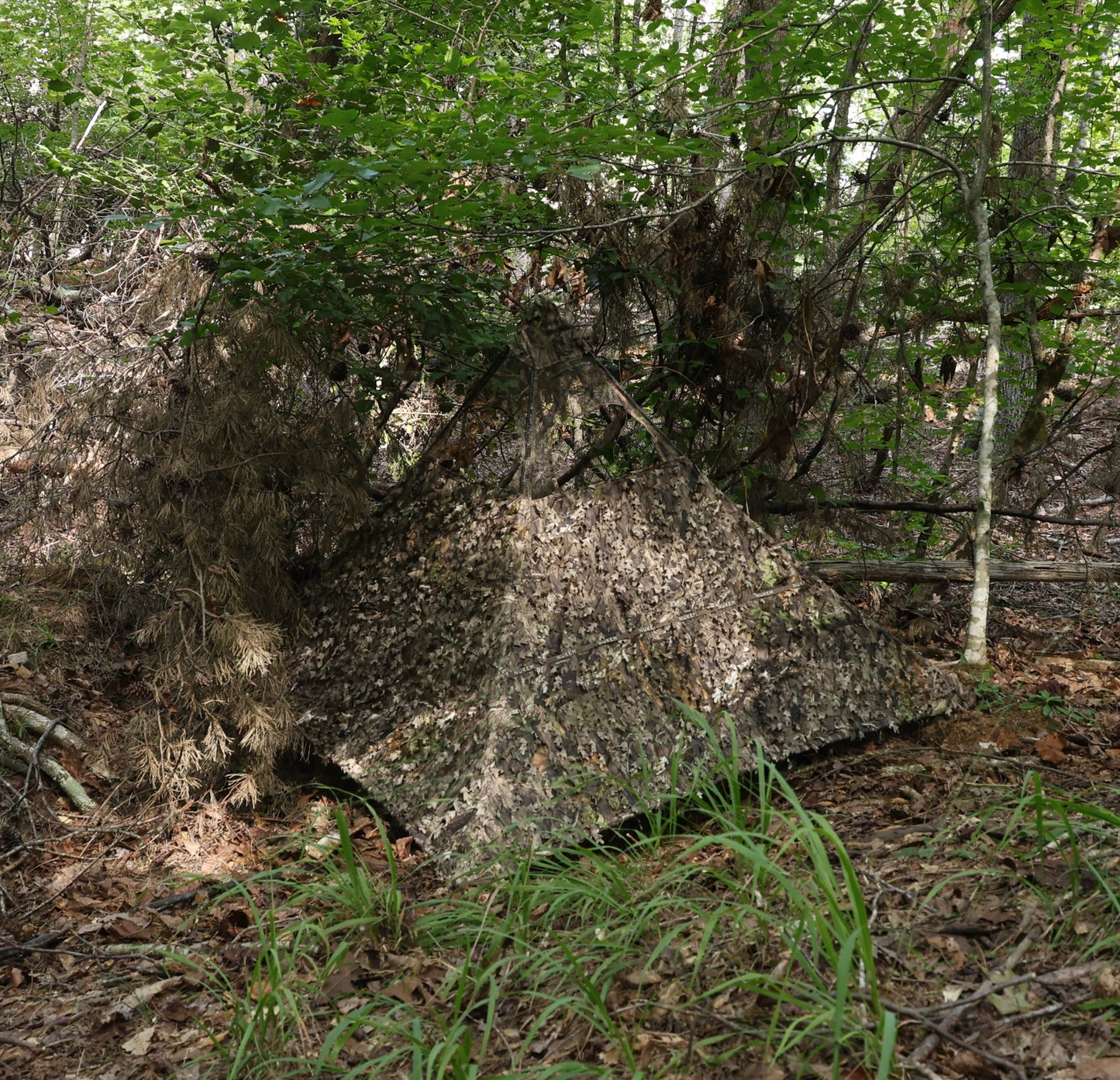 Nukem Hunting Hunting Blind - Mossy Oak Country Roots 3D Leafy
