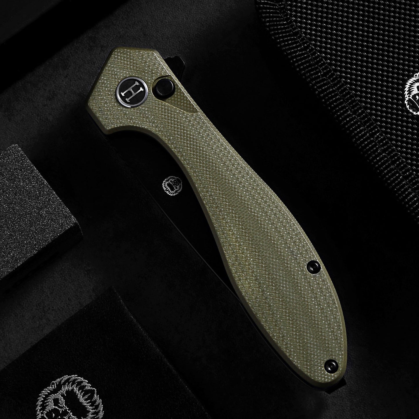 Holtzman's Gorilla Survival The Vector Folding Pocket Knife Giftset for Men and Women (Green and Black)