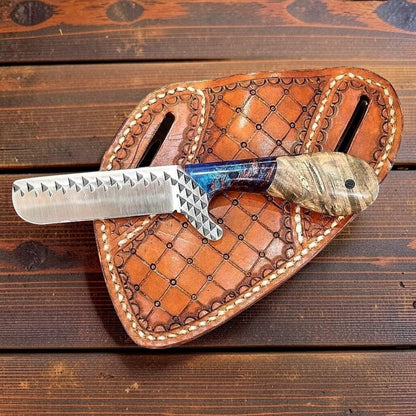 Frontier Cowboy Gear The Stampede – Custom Handmade Farrier Rasp Steel Western Bull Cutter Knife with Rosewood & Epoxy Resin Handle & Leather Sheath