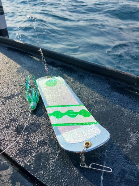 Ice Strong Outdoors - 8.5" Dual Fin Flasher Series - NEW 2026 Colors Released!