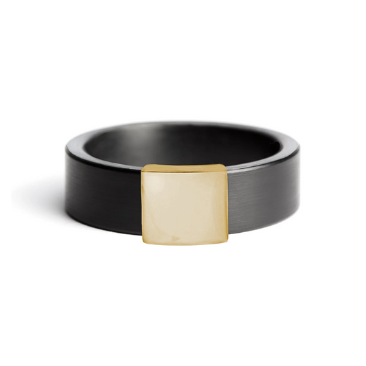 Everyday Outdoors Gunmetal 7mm 14kt Yellow Gold Barrel Band