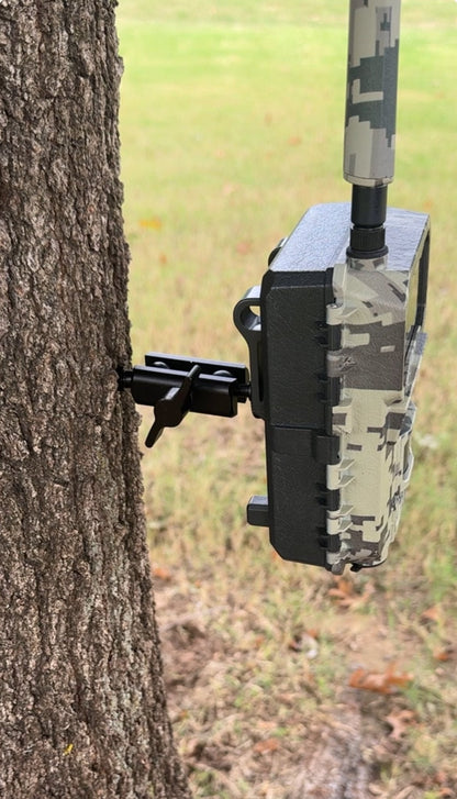Shop Thermal Optics Tree Biter Pro Tree Mount | Trail Cameras & Trail Camera Solar Panels