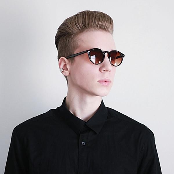 zeroUV  - Vintage Inspired Key Hole Round Spectacles P3 Sunglasses 7055