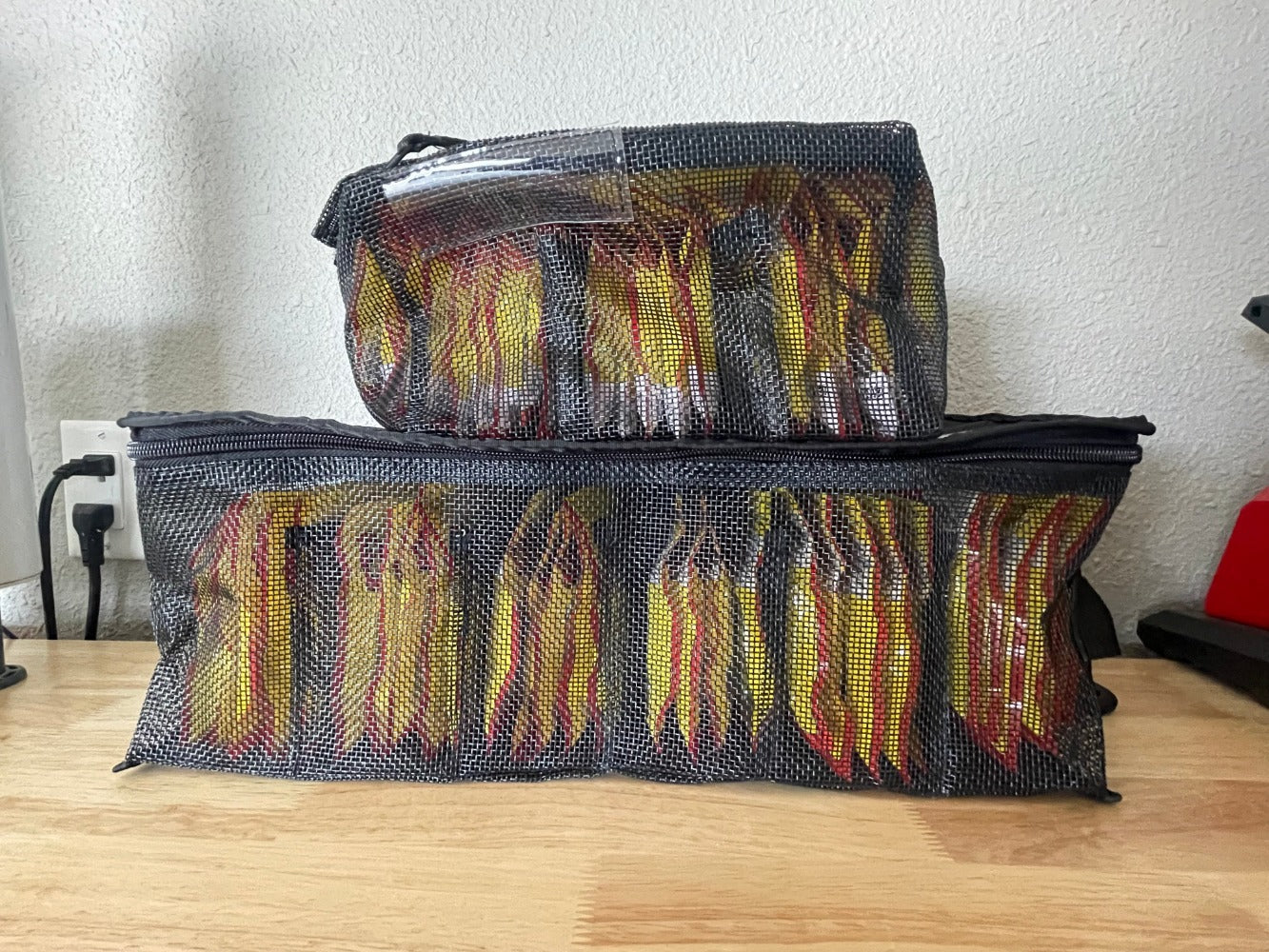 Lakewood Products  - Billfold - Mesh Zippered Bag Storage Solution for plastics