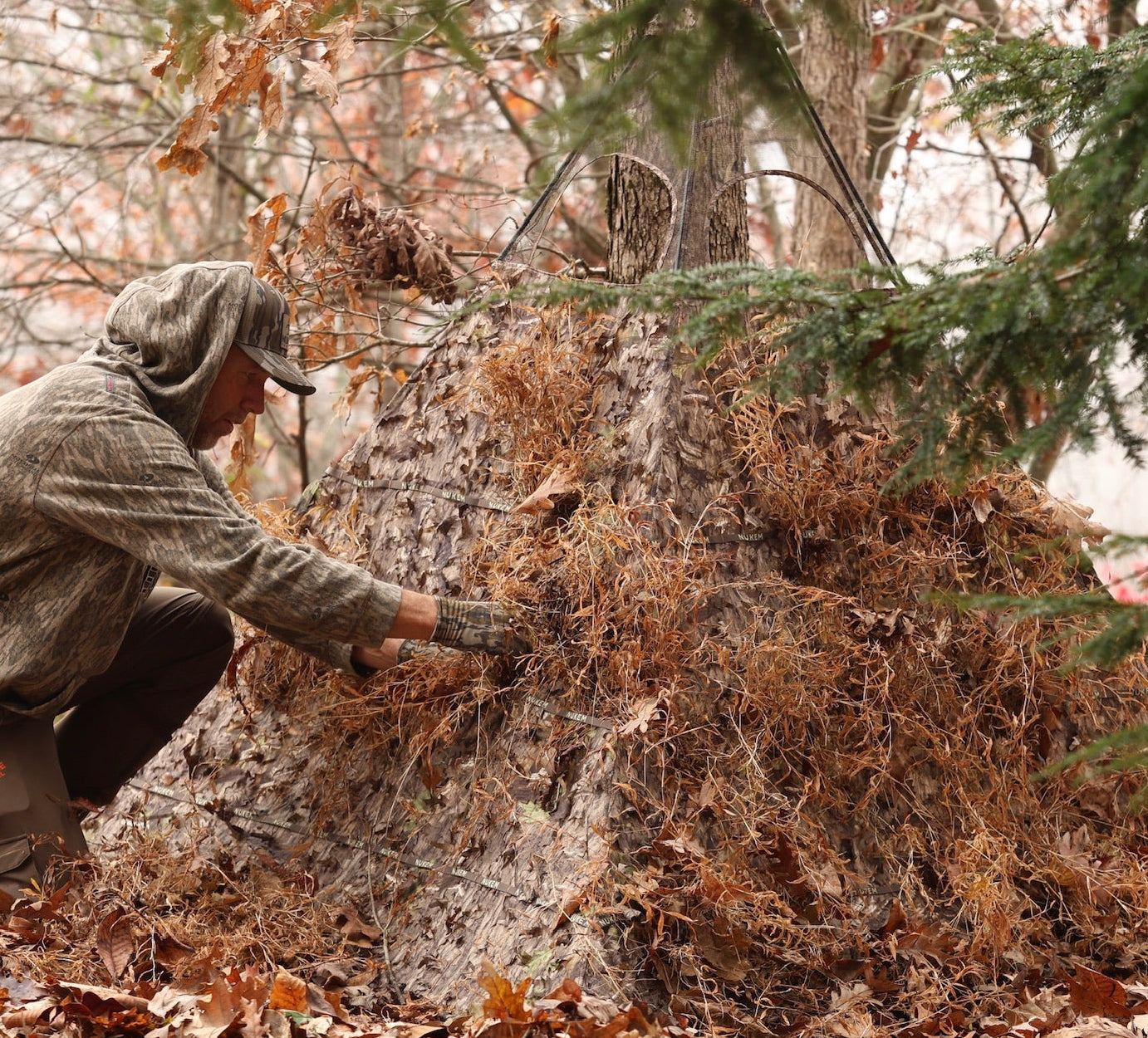 Nukem Hunting Hunting Blind - Mossy Oak Country Roots 3D Leafy
