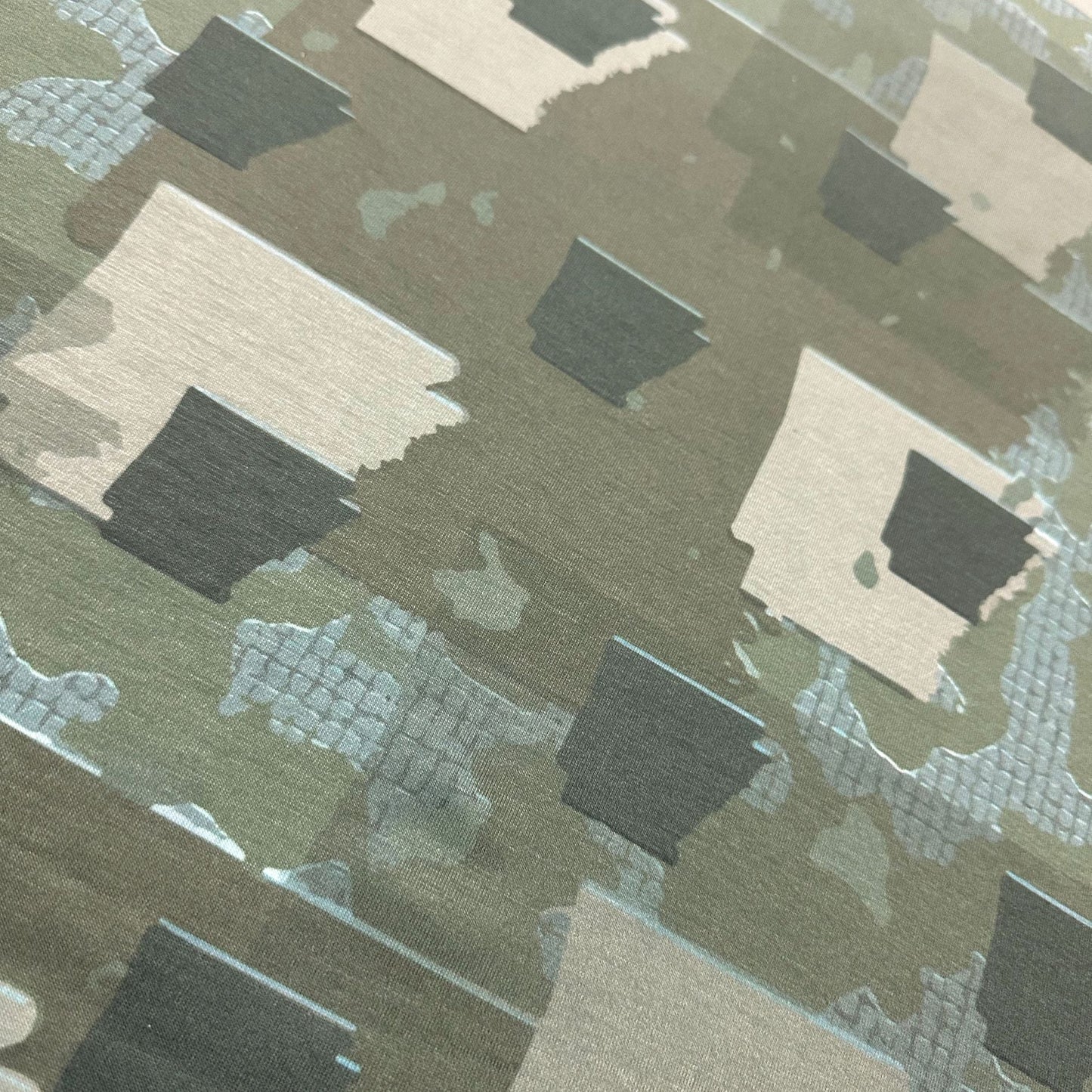 Everyday Outdoors Arkansas Camo - Short Sleeve Shirt