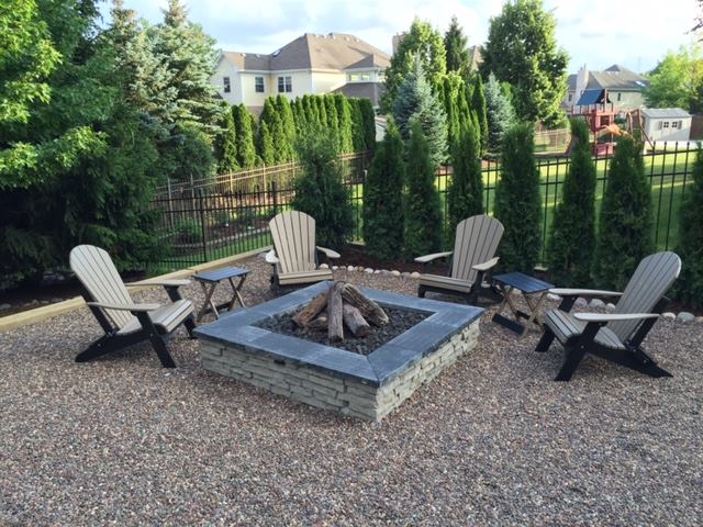 Dutch Country Patio Adirondack Folding Chair