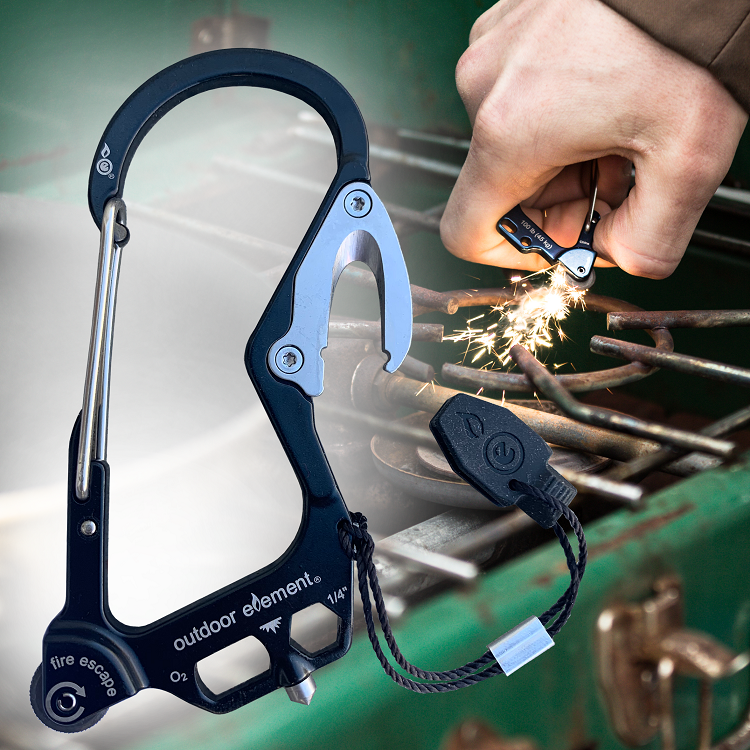 Outdoor Element Fire Escape: Fire-Starting Multitool Carabiner