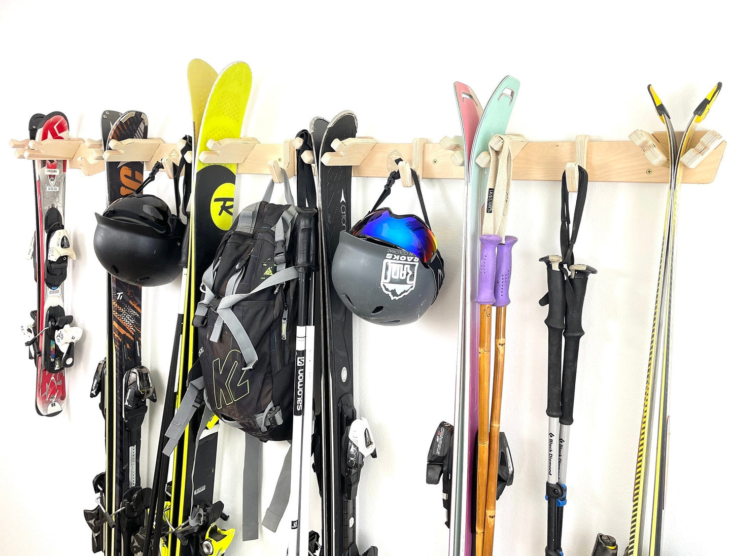 Rado Racks THE APRES ski wall rack