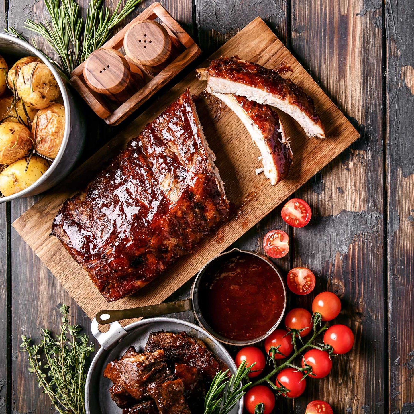 Pig of the Month BBQ Award Winning Baby Back Ribs & Sauce: Feeds 4-6