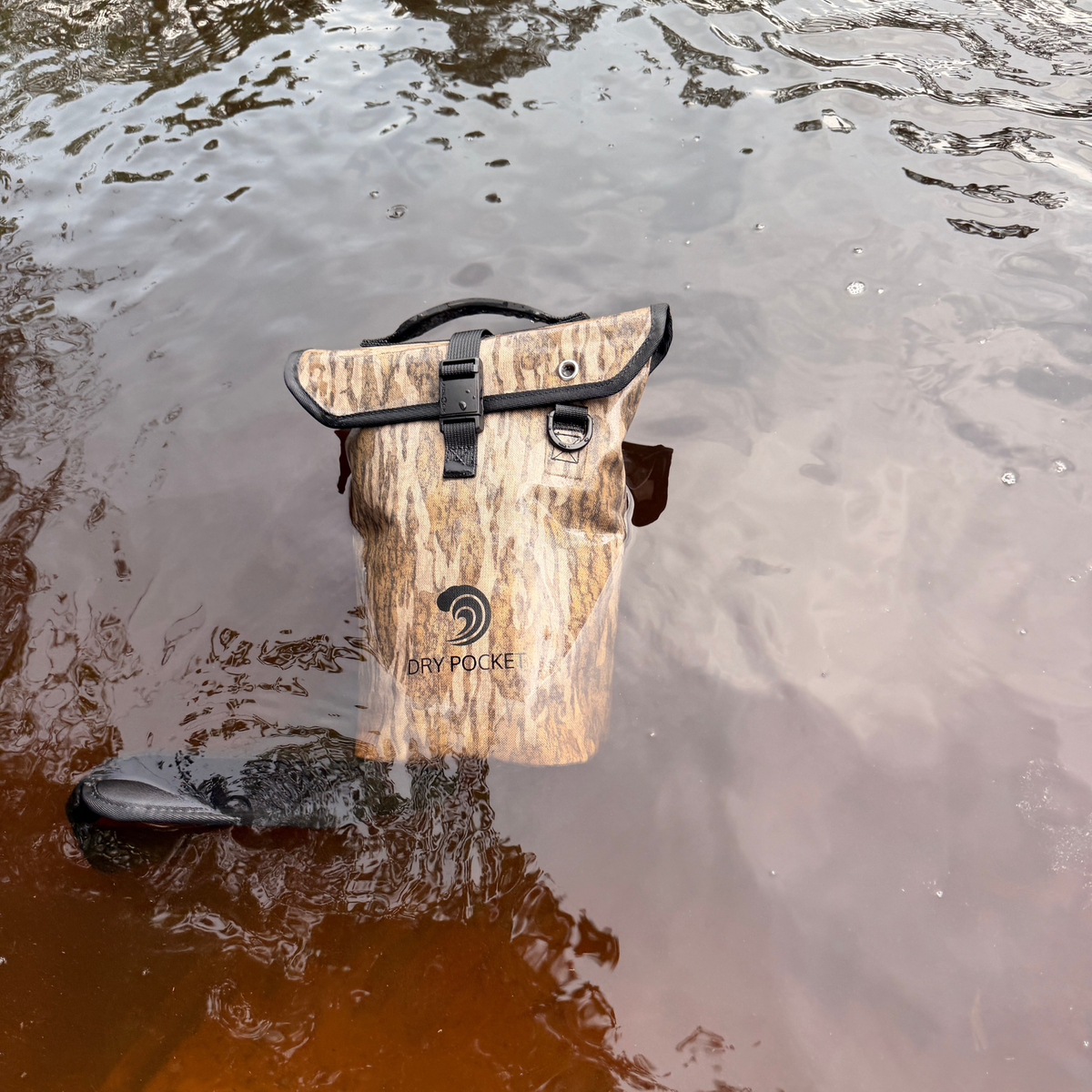 Dry Pocket Waterproof Floating Shell Bag / Dry Bag - Mossy Oak Bottomland Camo