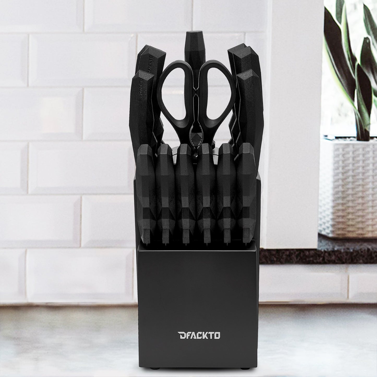 DFACKTO Boulder Series™ 15 Piece Cutlery Set // Black