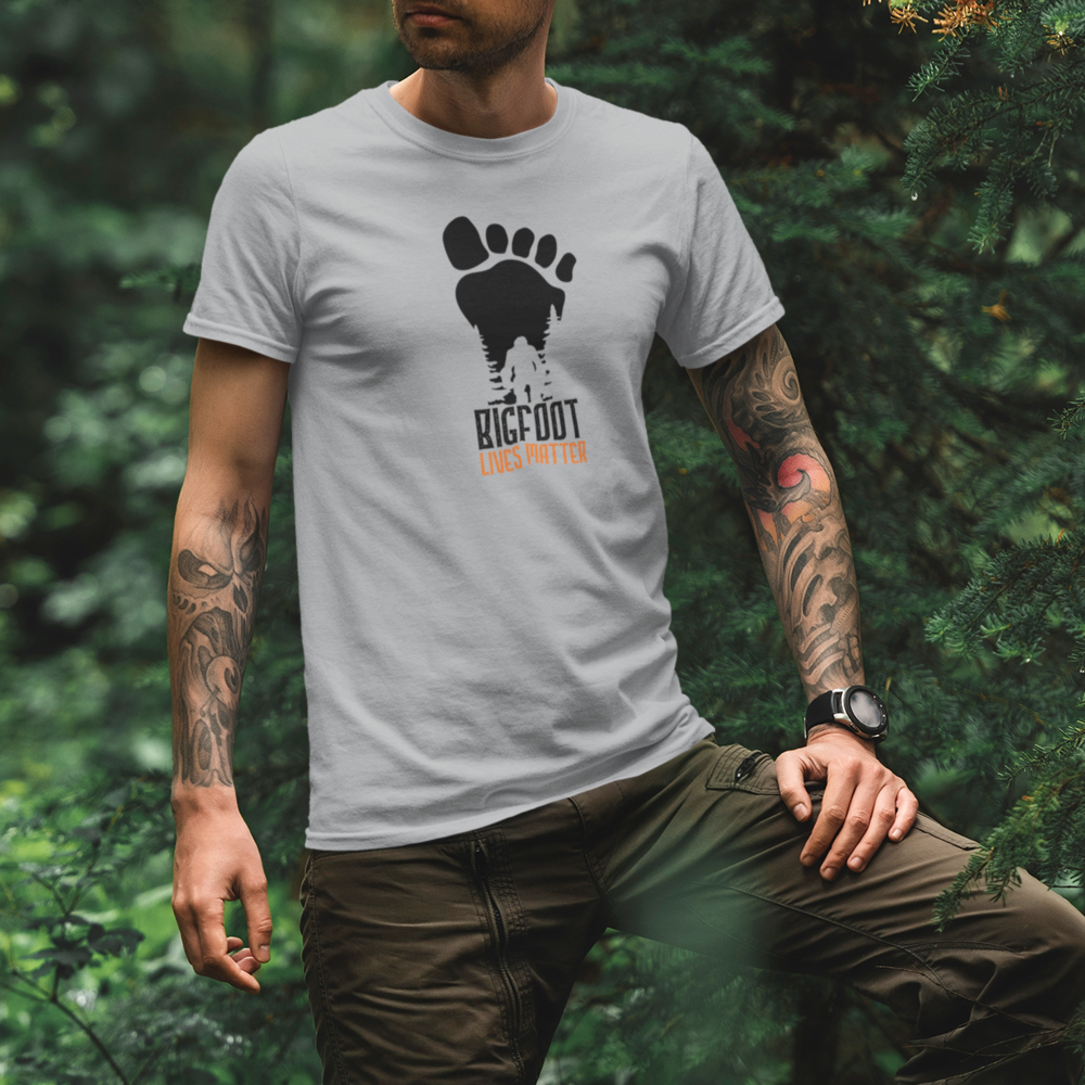 Outdoorzees Bigfoot Lives Matter Man T-Shirt