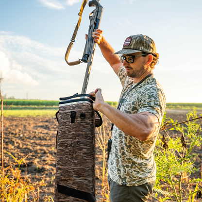 Dry Pocket Mossy Oak - Auto-Sealing, Waterproof, Floating, Scent Proof Shotgun Bag