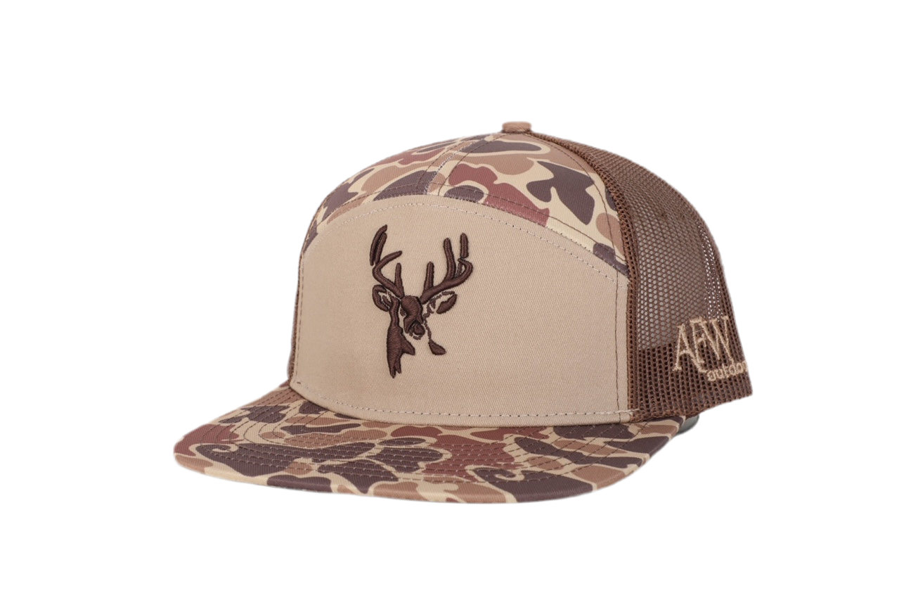 AF Waterfowl Deer 7 Panel Brown Old School AFW Style w- 3 D Puff and Brown Mesh