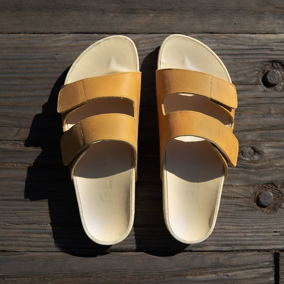 Fleks Riviera Leather - Chamois