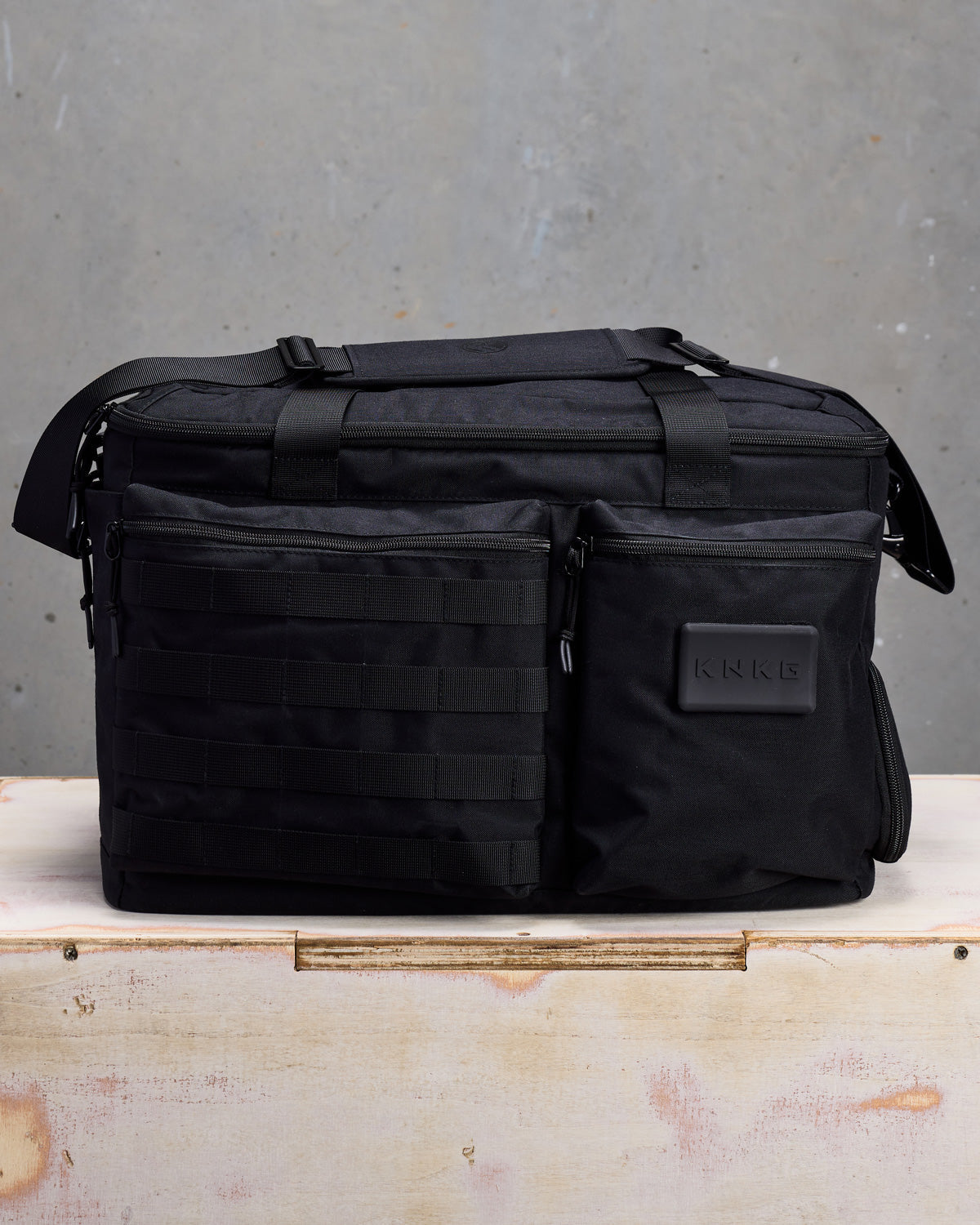 KNKG CONQUER Duffel