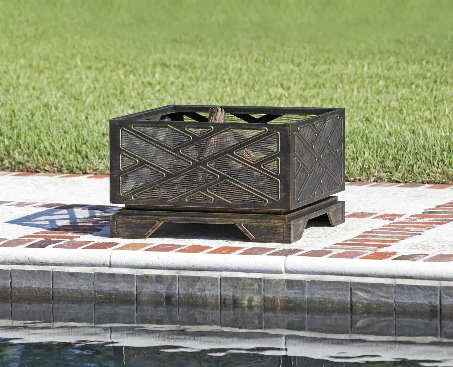 Balkene Home Catalano Square Fire Pit