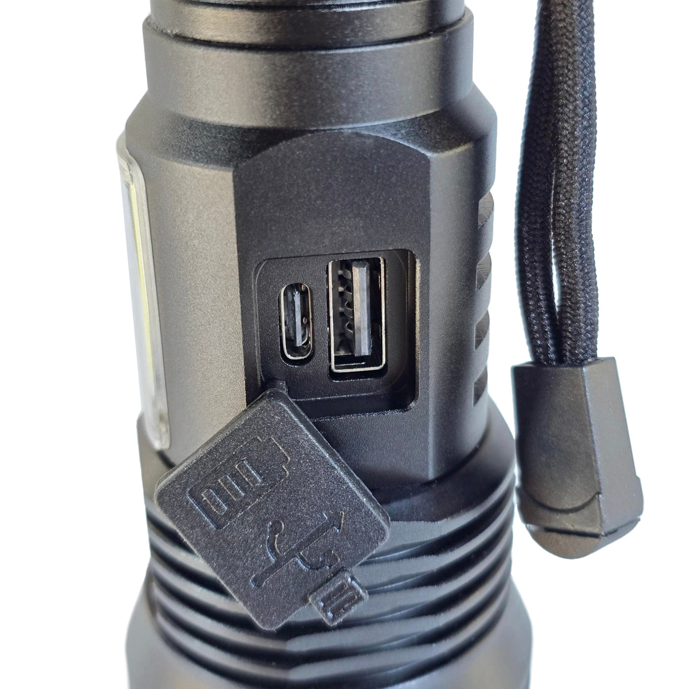 MUCITUP Muctac CHARGE Flashlight, 5000+ LMS, Zoomable, LED, USB, IP65, Aluminum Alloy