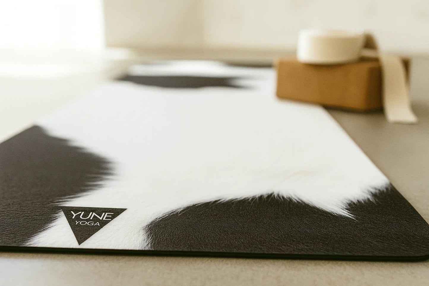 Yune Yoga Mat Cow 5rmm