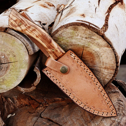 Texan Knives Exquisite 10-Inch Damascus Steel Hunting Knife with Rosewood Handle & Leather Sheath – Ideal Gift for Outdoorsmen