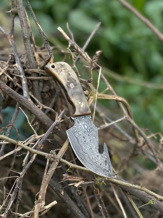Texan Knives Custom Handmade Damascus Steel Guthook Skinning Knife with Sheep Horn Handle - 7.5” with Leather Sheath