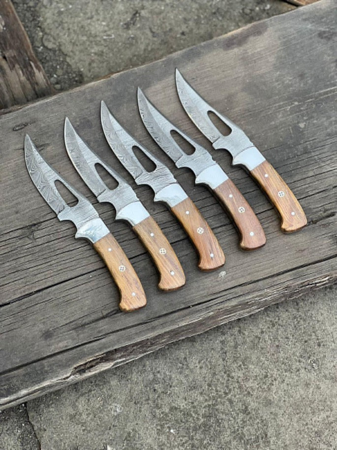 Texan Knives Custom Handmade Damascus Steel Gutting Knife – Rosewood Handle