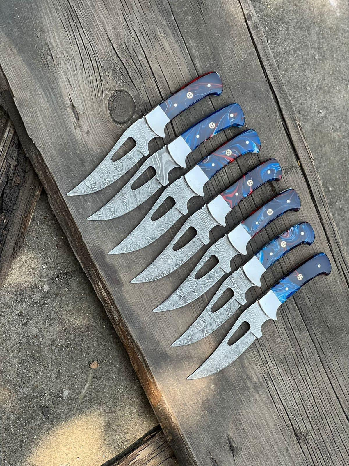 Texan Knives Custom Handmade Good Hunting Knife – 4" Damascus Steel Blade